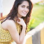 Ruhani Sharma, smile, morning