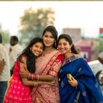 Sai Pallavi, blue saree, saree, sister