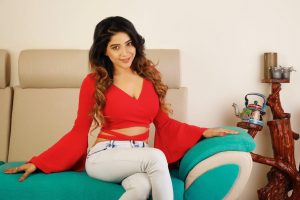 Actress Sakshi Agarwal 2018 Latest Cute HD Images
