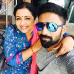 Shanthanu Bhagyaraj, mom, poorima, selfie