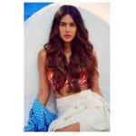 Sonam Bajwa, loose hair