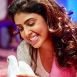 irra mor, Bhairava Geetha Actress, bird, pura, smile, selfie