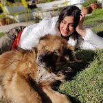 Adah Sharma, dog, grass, lying