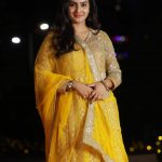 Aditi Ravi, Naam Actress, yellow chudi, lovable