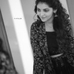 Athulya Ravi, Suttu Pidikka Utharavu Heroine,  new hair style, black and white