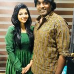 Athulya Ravi, Suttu Pidikka Utharavu Heroine, vijay sethupathi, green dress