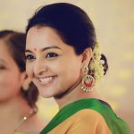 Manju Warrier, Asuran Heroine, yellow chudi, smile