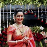 Manju Warrier, Lucifer Actress, pattu saree