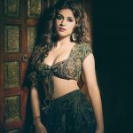 Shraddha Das, spicy, charming