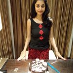 Suza Kumar, cake, ethir neechal