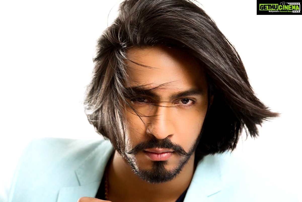 Thakur Anoop Singh, hair style, hd, actor - Gethu Cinema