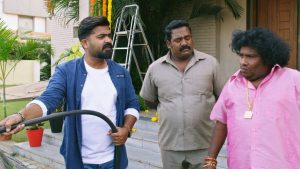 Vantha Rajavathaan Varuven – Moviebuff Sneak Peek | STR | Sundar C | Lyca Productions