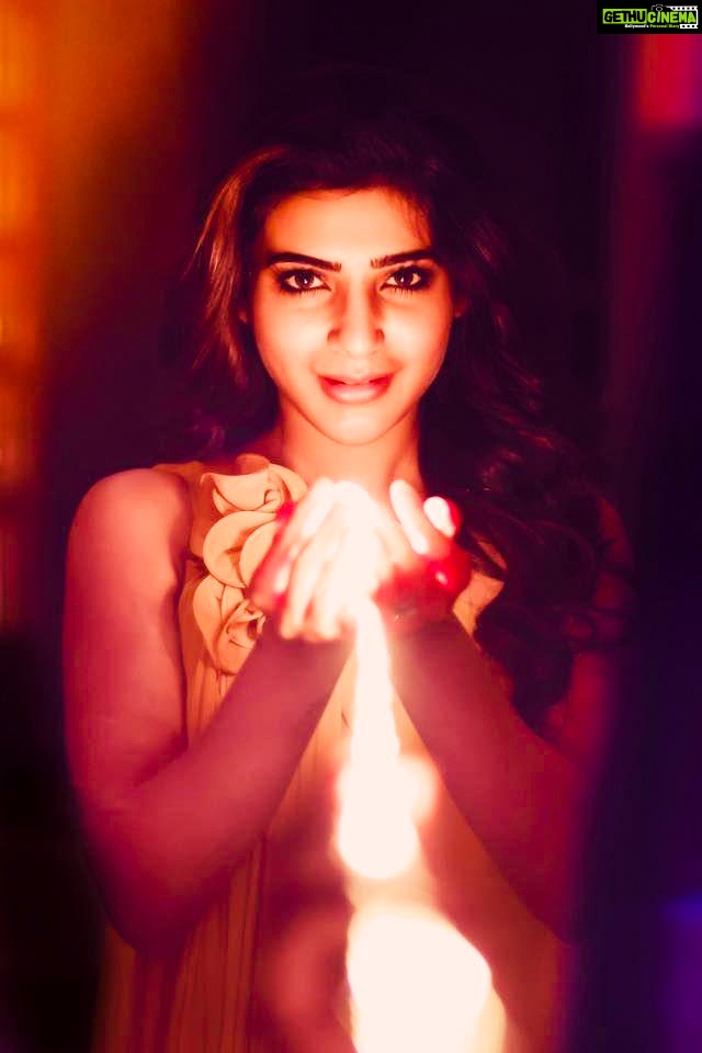 Samantha Akkineni, instagram, hd, cute expression, wallpaper - Gethu Cinema