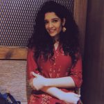 Ritika Singh, Vanangamudi Actress, red dress