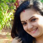 Saranya Mohan, selfie, stunning, smile