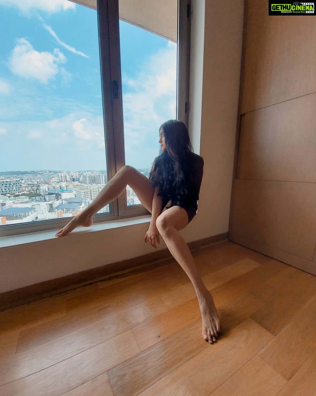 Adah Sharma Instagram - Spider Window woman π¦ΈββοΈπ·πΈ TAG Someone who likes spiders (or doesn't )*insert evil laughter* . . #100YeaRsOfAdahSharma #adahsharma #InjuredToesCanBeInjuriousToHealth . . P.S. do not swipe after pic 2 if you have #arachnophobia #orMayBeYouWillLookAtAdahTheSpiderAndGetOverIt
