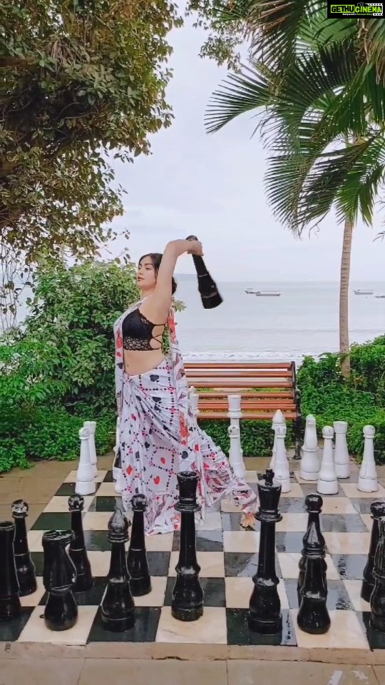 Adah Sharma Instagram - Tag a Queen The Queen's Gambit (the Adah Sharma version😁) #HappyWomensDay . . To have a good head on your shoulders you need strong shoulders. (These were a little heavy and I usually don't do weights but it was fun) Wearing a @quancious saree . Disclaimer: try this only if you are sure of your moves Don't let anyone else decide how you move #TheWorldisToughButSoAreYou