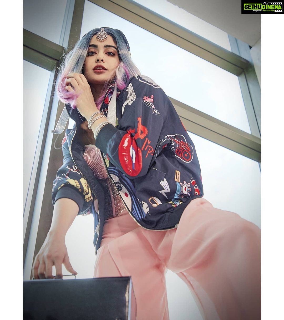 Adah Sharma Instagram - Where would you go if you could pack your bags and go somewhere right now?😈 . . . 👗@juhi.ali 📸 @rachitvoraphotography 💁 @tanzz__1910_ Jacket - @mashbymalvikashroff Corset and pants - @reemaanandlabel Jewellery - @azotiique @divinuscreations . . #100yearsofAdahSharma #adahsharma