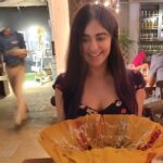 Adah Sharma Instagram - Poll: Heart Or Head Guess which one won the battle #100YearsOfAdahSharma #1920to2020 #adahsharma . #ErrrHowManyMissingHeadsRatherHowManyHumanHeadsWereVirtuallySacrificedForThisPictureButSayNoToViolencePhotoshoppedViolenceMayBeOkImNotSureThough