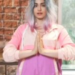 Adah Sharma Instagram – !!! GIVEAWAY ALERT!!!!
All you have to do is – show us your favourite workout move with a fashionable twist! 
#HustleWithHelix tagging (me) @adah_ki_adah and 5 lucky winners will get a chance to win my new favourite Helix Gusto 2.0 (yup these watches in this video)
The winners will be announced on the 10th  of December 
.
The all new Helix Gusto 2.0 has a trendy dual colour fitness band and is not only stylish but super comfortable too, available in 3 different colours @helixindia
.
Get your Helix Gusto 2.0 in your favourite colour on https://helix-watches.com/ and stay fit in style! Or share your video and tag me so I can give you one of these 5 watches ❤️❤️❤️
.
#Gusto2#HelixIndia#HelixWatches#FitnessBand #FitnessWatch