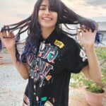 Adah Sharma Instagram - Laughing at my own jokes since 1920 Tell me a joke let's सी if its funnier than mine 😁🤪 . #100YearsOfAdahSharma #adahsharma P.s. the eagles name is Rocky. Big 😘 to those who spot him in the pics