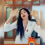 Adah Sharma Instagram - Just tried the #TideLagaoDaagHatao Challenge and it's super fun! Join the madness by visiting @tide.india , use the audio file from the link in bio and upload your video ! Don't forget to tag @tide.india and me ! . . #ad #challenge