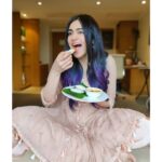 Adah Sharma Instagram - What are your Valentine's Day plans? . Mine is to keep calm and eat idlis (thinking of pizza) and watch #TuYaadAaya which has got a lot of millions views in less than a day and is trending and all also 😍 go watch if you haven't yet ! . And thank you for the love for those who have watched it and my 73 ex boyfriends (imaginary and real included 😉🤣) I was reading YouTube comments 😍😍😍😘 . Link in bio @tseries.official @adnansamiworld . Outfit - @aditisomani_india Jewellery - @j.singhjewellers  Jootis - @thecinderellastoryofficial  Styled by- @juhi.ali HMU- @snehal_uk @makeup_sid1 . . P.s. I hateeeee people I don't know taking pics when I'm eating 🤮🤢🤮🤢 and then share them ...so I decided we will only take and share officially 🤣 #100yearsofadahsharma