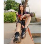 Adah Sharma Instagram - Likers will like 🖤🖤🖤💜 Maang tikas with dresses and boots ? Yuppp! #whooomakestherulesanyway 🙃🙃🙃 . . Outfit - @forevernew_india Jewellery - @kohar_jewellery @mohabygeetanjali Boots - @riverisland Styled by - @juhi.ali Hmu - @snehal_uk @siddheshnakhate Amazee pics @snehal_uk