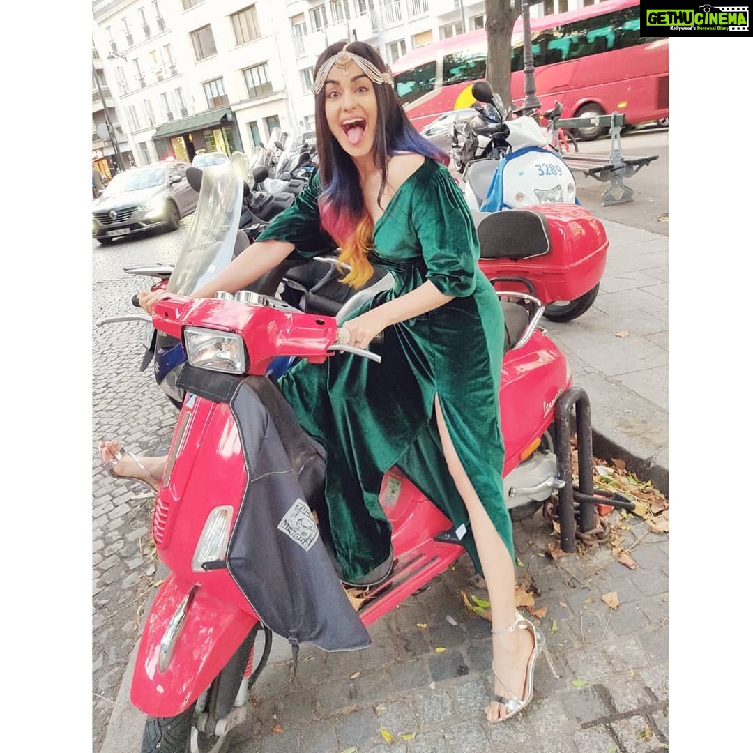 Adah Sharma Instagram - Poll : pic 1 or pic 2 Sitting on the Table or on the Vespa ? . This is a Vespa no? Don't attack me if it isn't... I don't know much about breeds of vehicles ... I stole this from someone (just for the pic) . Adah Sharma expectations vs Reality....scroll down on my time line to see me well behaved on the red carpet ...and after the event πππI meannnnn come onnnn yaaaa ... I had to sit on this after coming all the way here π¬π¬π¬ Paris, France