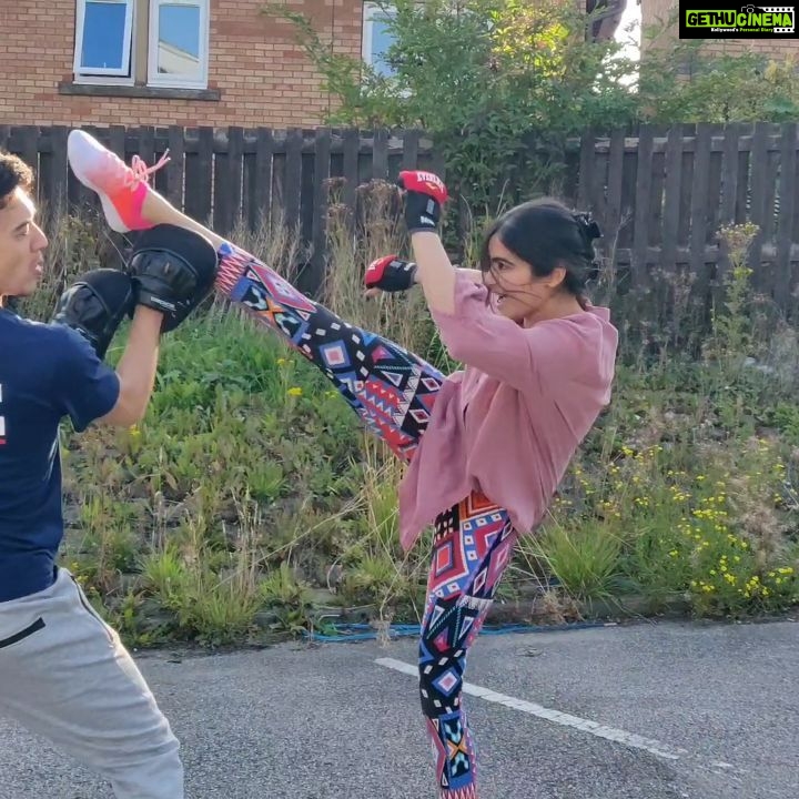Adah Sharma Instagram - Some fun before a training session with @felix.fukuyoshi #Commando3 (This action choreography is not from the film) This is the day before I fractured my finger (in a car door, not punching) and then I couldn't make a fist to punch π³ . This is not my look from Commando 3. For everyone who is asking for my look from the film, it's a secret because I wear a never seen before item of clothing worn from the waist to ankles covering both legs separately made from a sturdy cotton warp-faced textile ππππ€£π€£π . P.s. these are my fav workout tights . I have 4 of the same thing π€ͺπ€ͺπ€ͺ Fashion advice : if u like an outfit buy it in all colours. #ifitexistsinjustonecolourbuymultiplepiecesofthesamething !