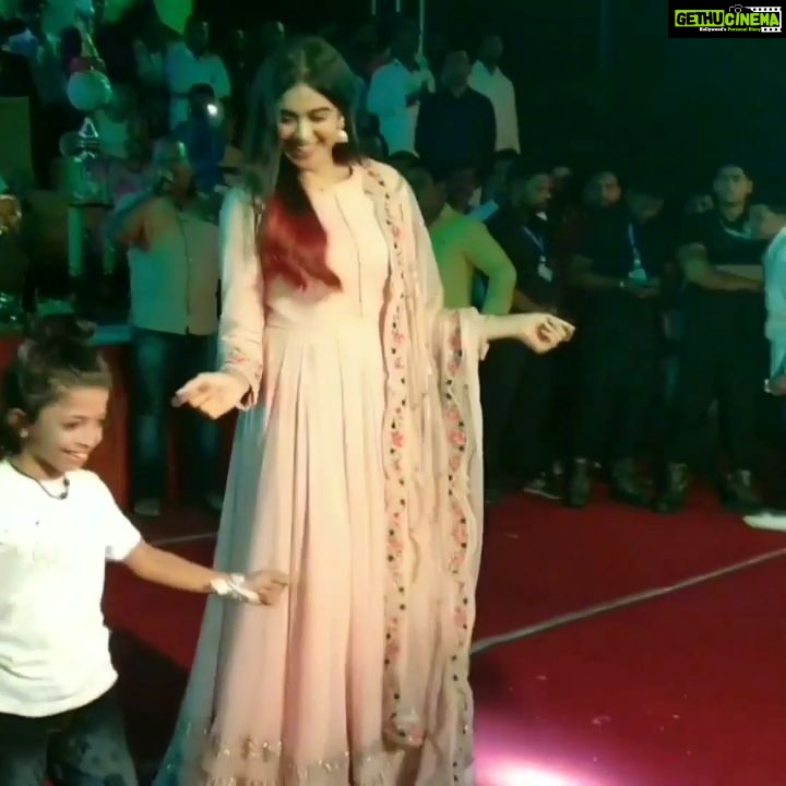 Adah Sharma Instagram - Happy Janmashtami everyone ! I've been getting a lot of messages asking me if I'm going to be at any dahi handis this year.. This was last year in Pune , I visited 4 or 5 dahi handis .. this year I won't be able to make it unless I can figure out how to be at 2 places at the same time by this evening .. . . Thank u for coming to see me last year !! This was such an overwhelming experience I will never forget it 😍😘😘😘 #happyjanmashtami . . 100 points if u can guess which song is being played 😁😁😁😁