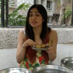 Adah Sharma Instagram – How many Puris did i eat ? Now multiply that by 8 minutes and that’s how many Pani puris I usually consume 🤗 .
U guys seem to love the crazy videos I share 😘 so
every week(week could be 7 day ones or 20 days depending …loll)
I will be putting up a video where in a minute I will be doing something mad . It has to be done in a minute because …well… Instagram allows just 60 seconds #AdahMinuteMadness
You can give me ideas on the comments below on what I should be doing next ! .
.

#AdahMinuteMadness #AdahMadness .
#panipuri #panipuris #summer #love #foodie #adahsharma
