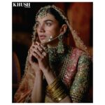 Aditi Rao Hydari Instagram - Vasakasajja nayika 🤍 Sabyasachi x Khush Wedding magazine @khushmag All clothing: @sabyasachiofficial All jewellery: @sabyasachijewelry Editor-in-chief: @sonia_ullah Photography: @farhanhussain at @featartists Styled by @vikas_r & @tanishqmalhotraa Assisted by: @elwadhiarchita HMU: @eltonjfernandez Location: @tajfalaknuma @tajhotels Media Director: @media.raindrop #Sabyasachi #SabyasachiJewellery #KhushWedding #KhushMagazine #KhushMag #TheWorldOfSabyasachi