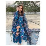 Aditi Rao Hydari Instagram – Once and floral, I’ve made up my mind 🌸💙
#HappySankranti
#happypongal