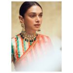 Aditi Rao Hydari Instagram - लाल 🌹