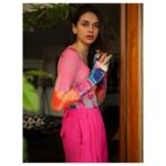 Aditi Rao Hydari Instagram - I believe in pink. I believe that laughing is the best calorie burner. I believe in kissing, kissing a lot. I believe in being strong when everything seems to be going wrong. I believe that happy girls are the prettiest girls. I believe that tomorrow is another day and I believe in miracles. - Audrey Hepburn