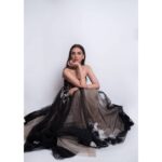 Aditi Rao Hydari Instagram - 🖤 Outfit: @reemacra Stylist: @sanamratansi Photo: @rishabhkphotography @asiaspa.india @ssubberman