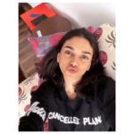 Aditi Rao Hydari Instagram – What’s the most efficient use of a late call-time to set?? #Kaching 📸 #IpadM1