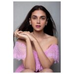 Aditi Rao Hydari Instagram - I pink therefore I am 💓