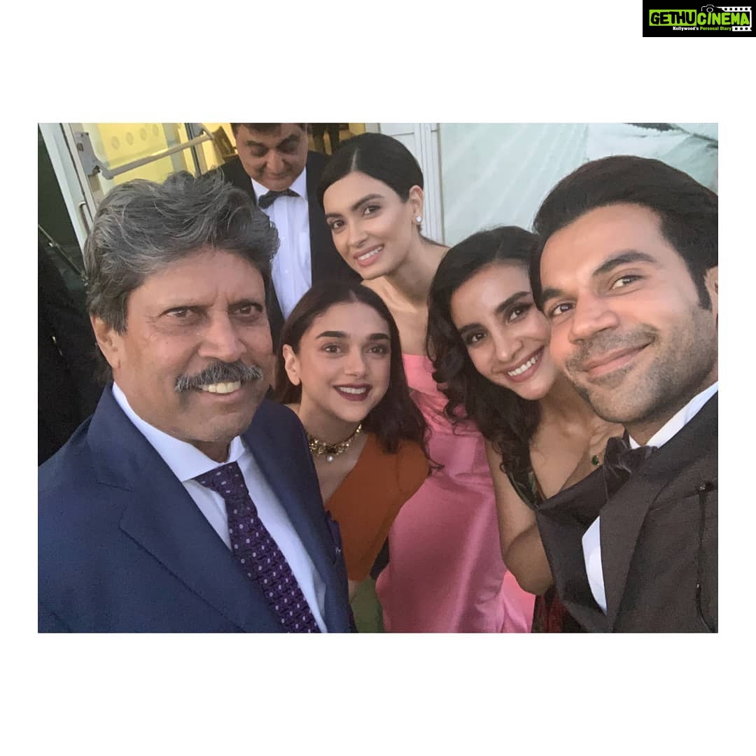 Aditi Rao Hydari Instagram - #FanGirlsAndBoy with the legend #KapilDev who created history in 1983 at this historic Place @homeofcricket