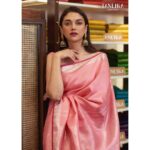 Aditi Rao Hydari Instagram – #Timeless #Heritage #Handloom @taneira_sarees #TaneiraInHyderabad