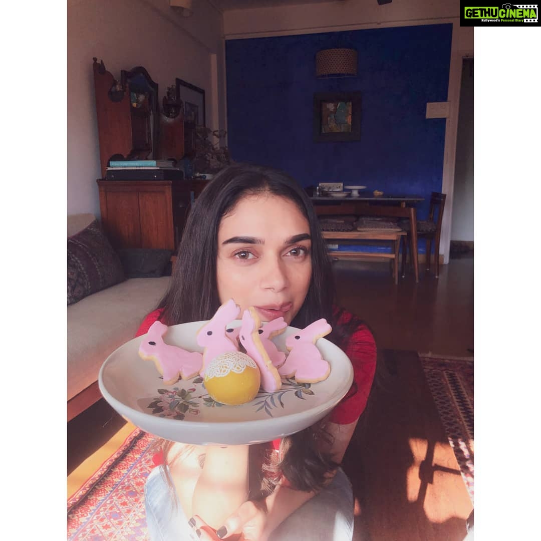 Aditi Rao Hydari Instagram - Wishing you all an eggsciting Easter. May you have a marzipan filled day 😋 Easter hugs, to you and your family #HappyEaster