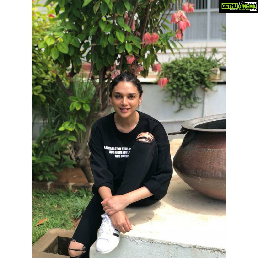 Aditi Rao Hydari Instagram - In the right pair of ripped jeans a girl can conquer the world