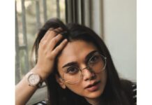 Aditi Rao Hydari Instagram - Don’t I look spectac-ular?! 🤓🥰