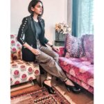 Aditi Rao Hydari Instagram - When Eli-Meli (AKA @eltonjfernandez) finishes super fast and i have enough time to be a poser 😜