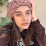 Aditi Rao Hydari Instagram – Secrets… shhhhhhh! 
It’s the end of the year so for everyone who asks me for skin secrets 
While a lot of it is genetic (#truestory🙄) I do still give my skin a lot of #TLC in the form of vitamins and supplements… if you’re healthy and happy Its going to show on your skin. 
Secret 1 🤫
Hydrate hydrate hydrate on loop! 
#SkinHydrate by @solskincorp @drrashmishettyra 
My priority for glowing skin #glow #skinfood #skinsecrets #aunaturale 
Ps- thanks doc 😘
PPs- #ThisIsNotAPaidPromotion 🤪🐒