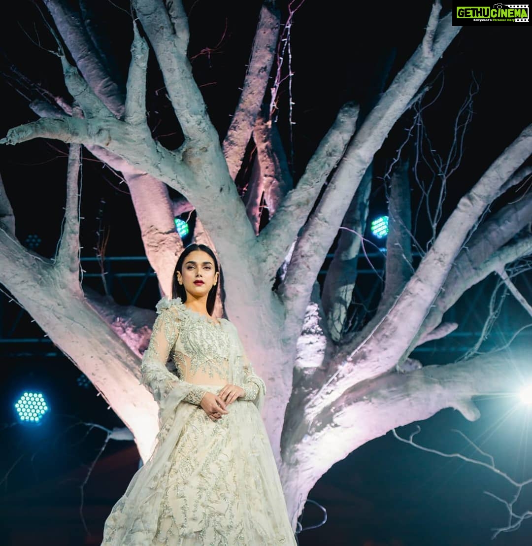 Aditi Rao Hydari Instagram - Embrace your uniqueness and Take PRIDE in who you are... it’s what separates excellence from mediocrity... #ShineOn #MyStyleMyPride #MyExpressionOfPride #BPFT