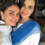 Aditi Rao Hydari Instagram - May your year be as special as you are, and as beautiful and as full of conviction and all the amazing things that you do! More power to you Dee... lots of love to you @diamirzaofficial ♥😘🤗