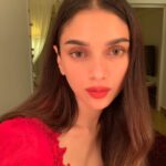 Aditi Rao Hydari Instagram - ♥️💃💄There is a shade of red for every woman... #aboutlastnight