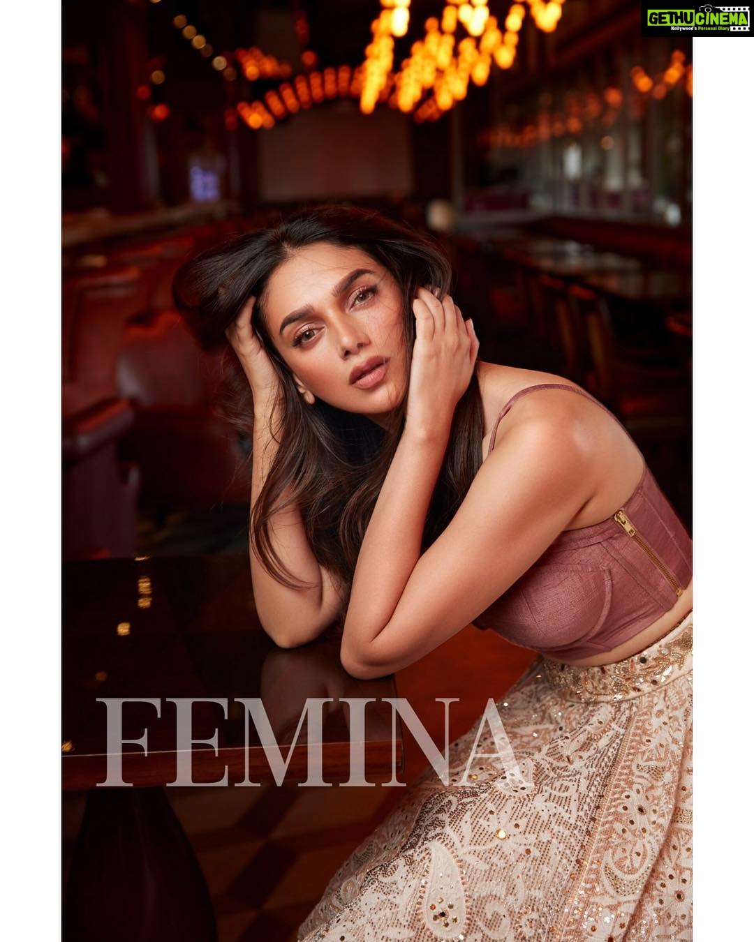 Aditi Rao Hydari Instagram - Here...Look into my eyes, Its where my dreams hide...❤️ #CoverGirl @FeminaIndia